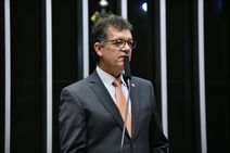 Projeto de Laércio que enrijece legislação para controle de pragas é aprovado no Senado