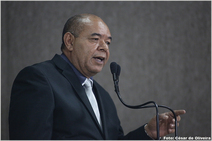 Vereadores aprovam projeto de meia passagem aos domingos