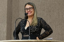 Emenda de Kitty Lima regulariza o transporte de animais domésticos em ônibus de Aracaju