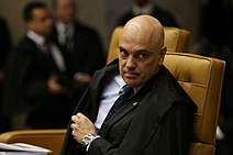 Vida longa e próspera ao ministro Alexandre de Moraes