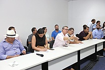 Fábio Mitidieri debate com empresários de Tobias e Itabaianinha políticas para alavancar polo têxtil e ceramista