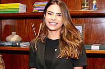 As máquinas de Yandra Moura e Luiz Roberto