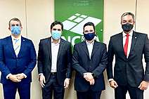 Sérgio Reis busca investimentos para os assentamentos de Sergipe