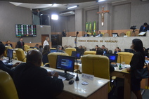 Vereadores de Aracaju mantêm dois vetos do prefeito