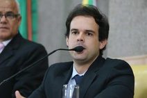  Thiaguinho é contra meia-entrada para radialistas e jornalistas