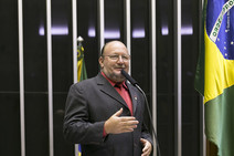 João Daniel lamenta medidas prejudiciais de Bolsonaro para a agricultura familiar