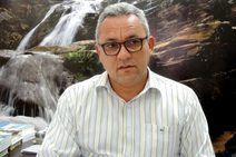 OPINIÃO - Um começo nos moldes velhos