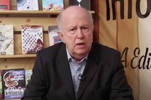 Albano Franco e seu livro entortam o trânsito da Ivo do Prado