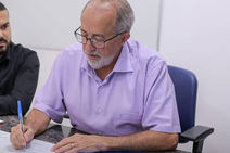 Prefeito de Tobias Barreto assina ordem de serviço para construir nova praça