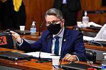 Alessandro Vieira: Mandetta diz que Planalto driblou ciência para comprar cloroquina