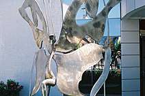 Olha eu aqui, de novo, encarando mais uma provocação