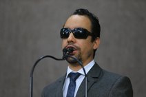 Vereador Lucas Aribé defende jornalistas e repudia Medida Provisória 905