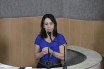 “Precisamos afastar os corruptos do poder”, defende a vereadora Emília Corrêa